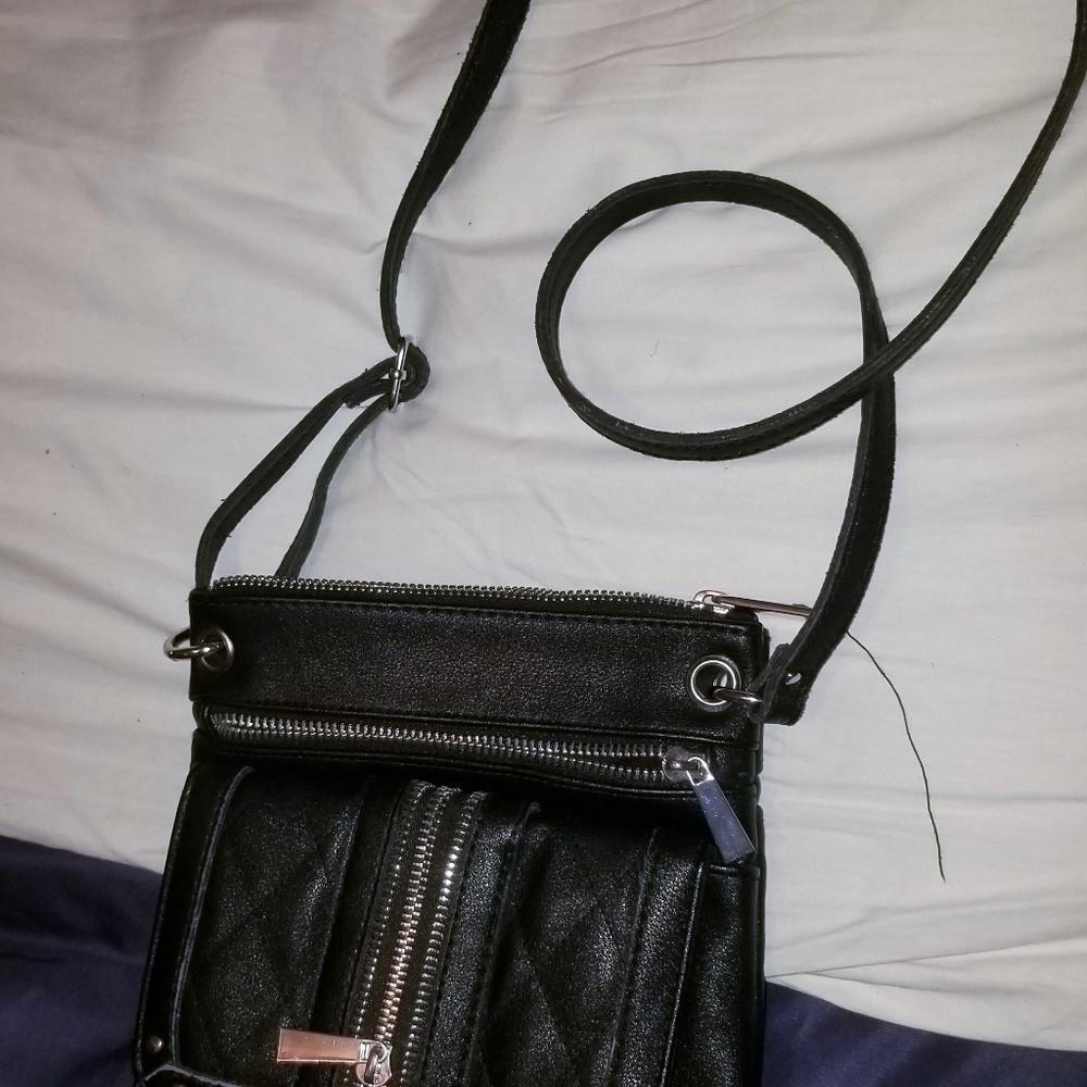 Small crossbody - Picture 2 of 3
